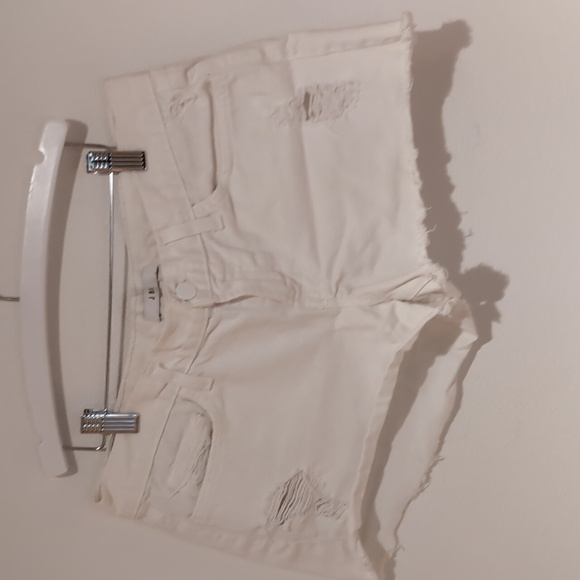 J BRAND Women's 1046 Cutoff Short - Picture 4 of 6